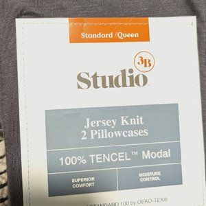 Studio 3B Queen jersey knit pillow case set, 100% Tencel, Moisture control